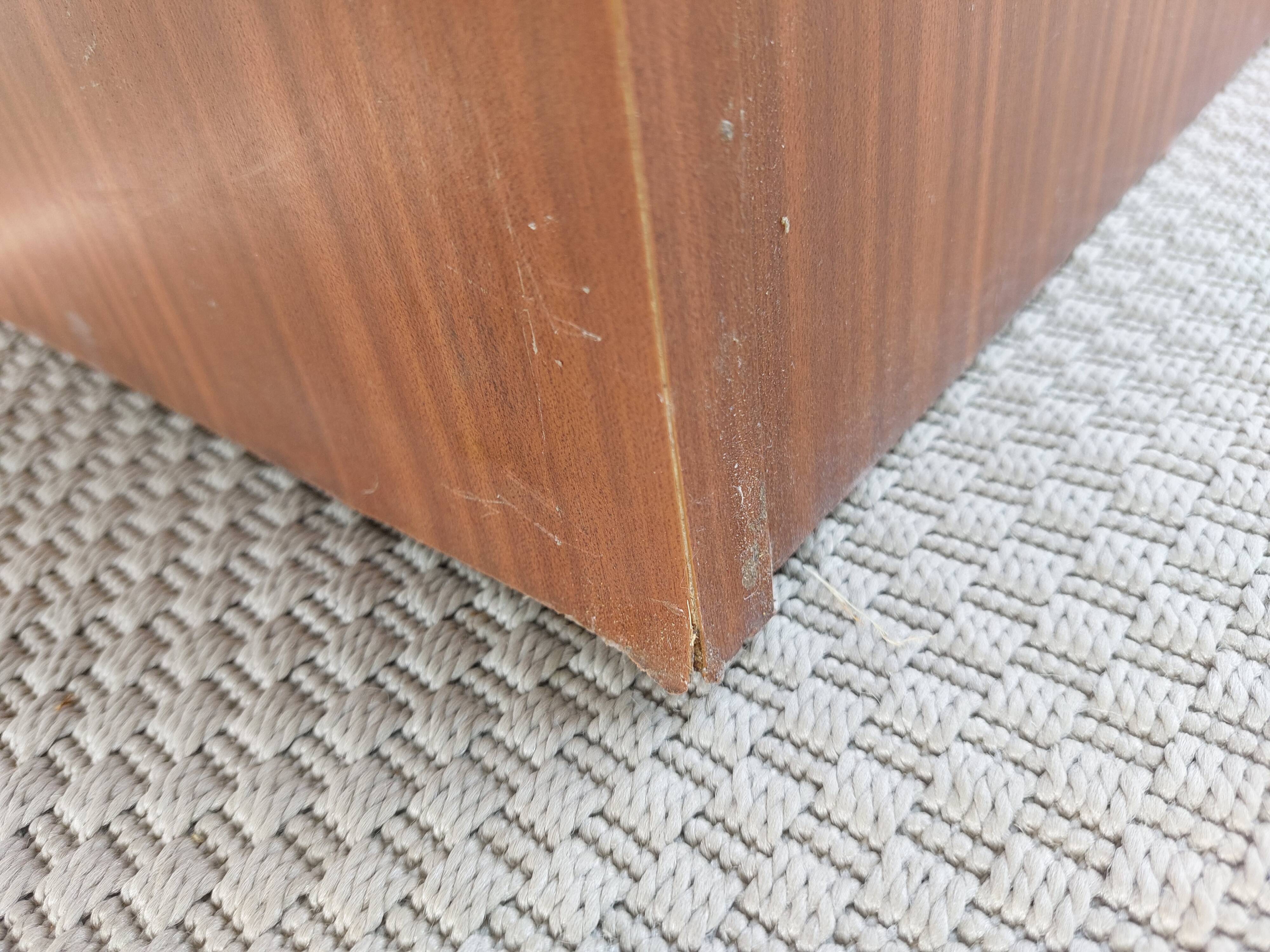 Meuble classeur à rideaux double