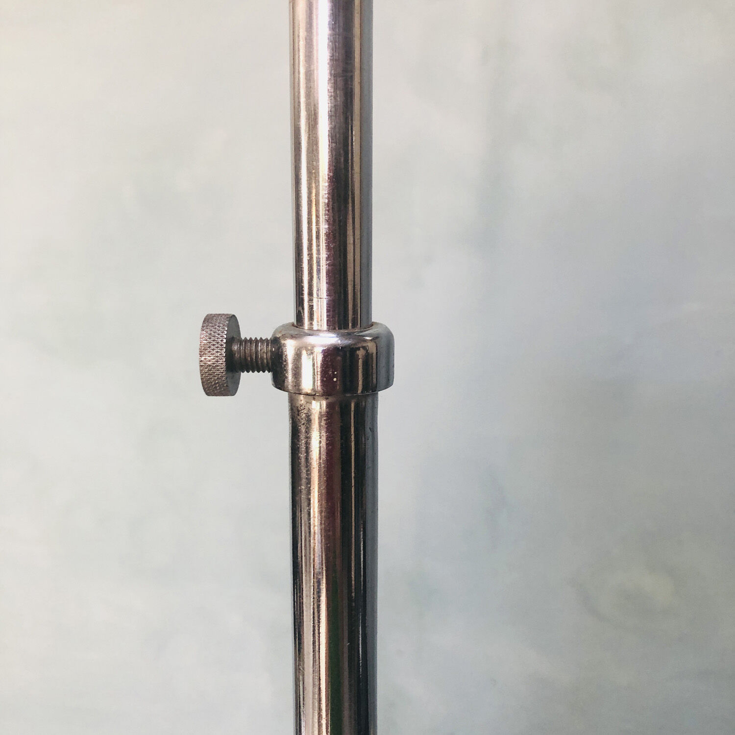 Lampe d'atelier réglable