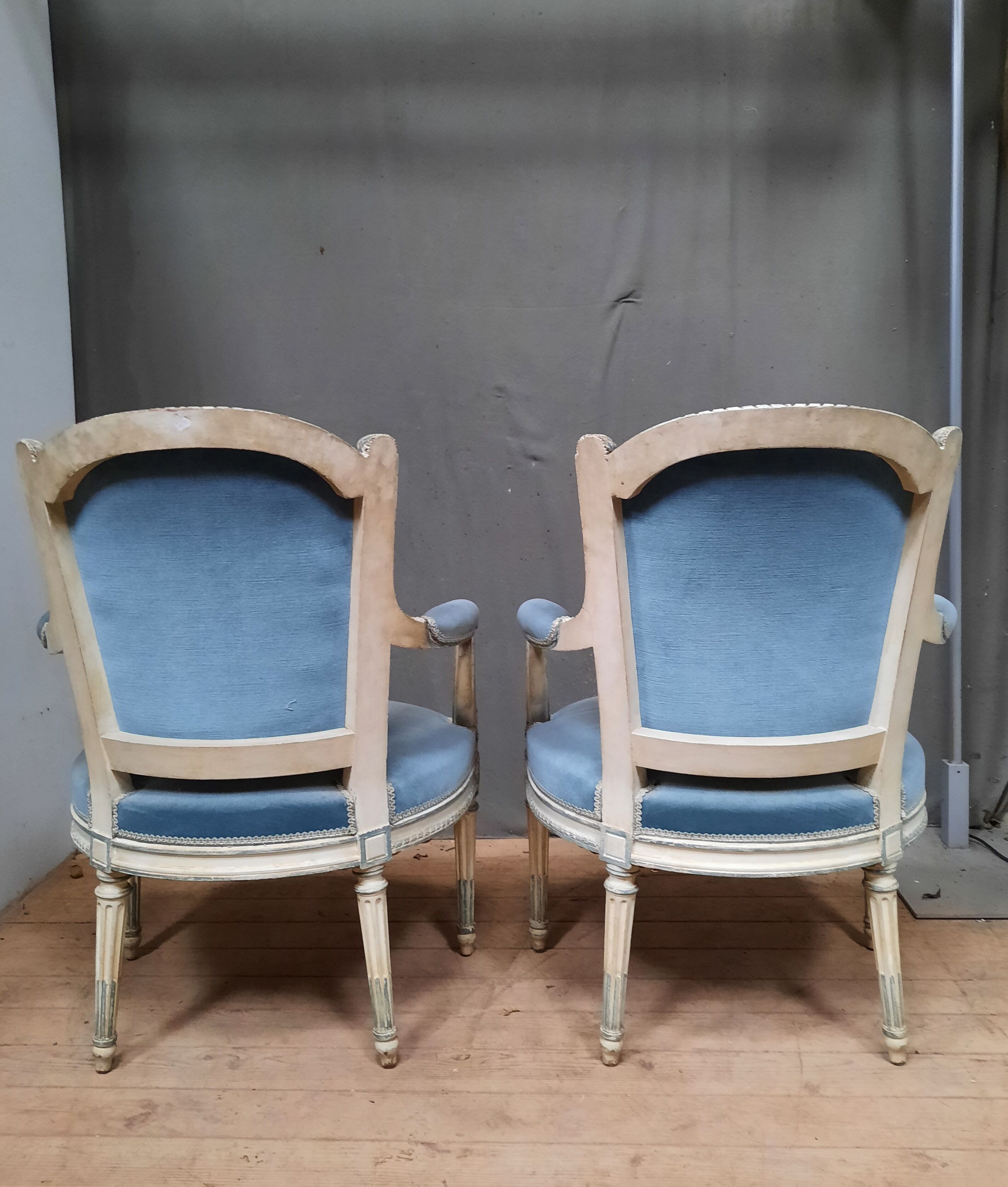 Pair of armchairs Louis XVI