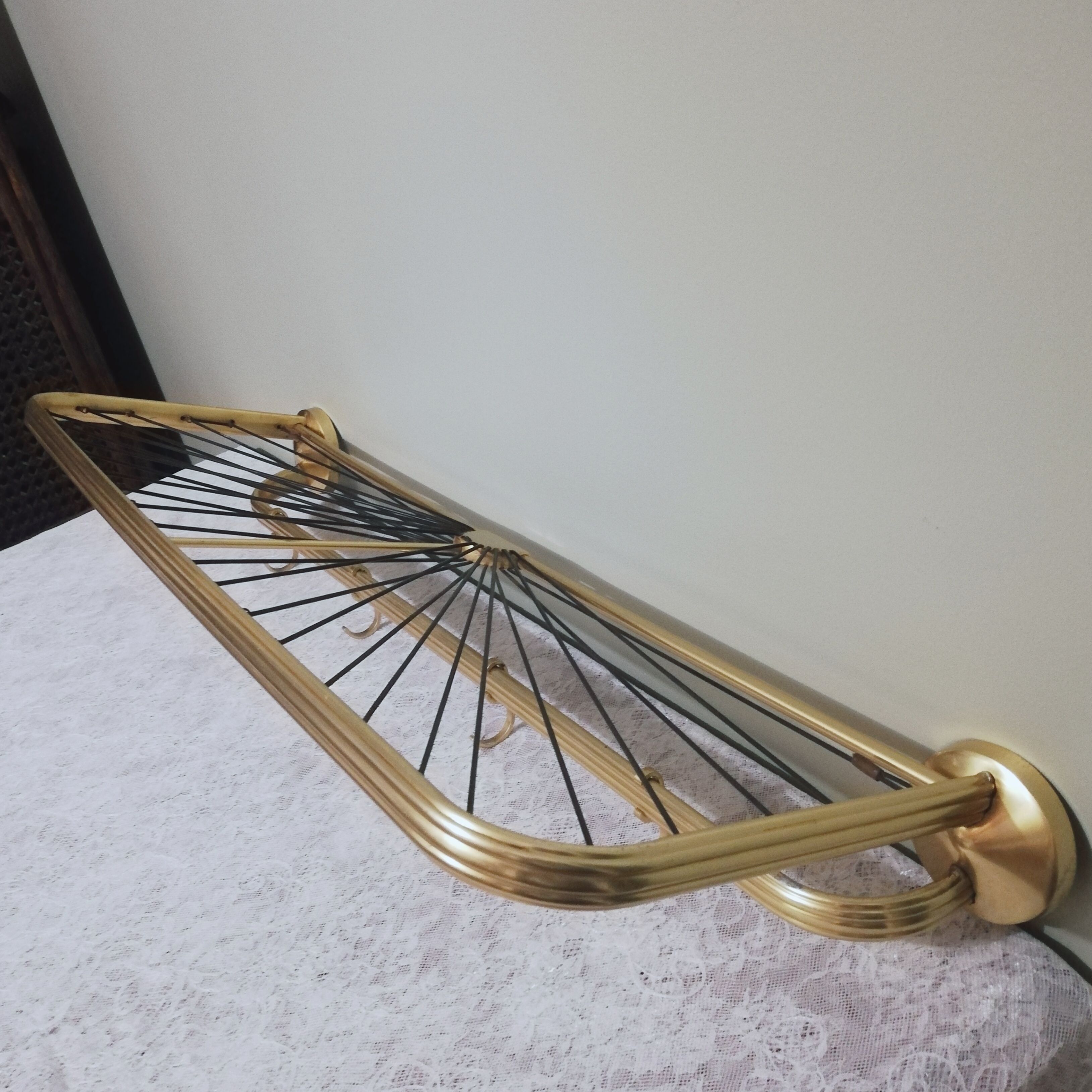 Gold aluminum and and pvc ropes wall coat rack