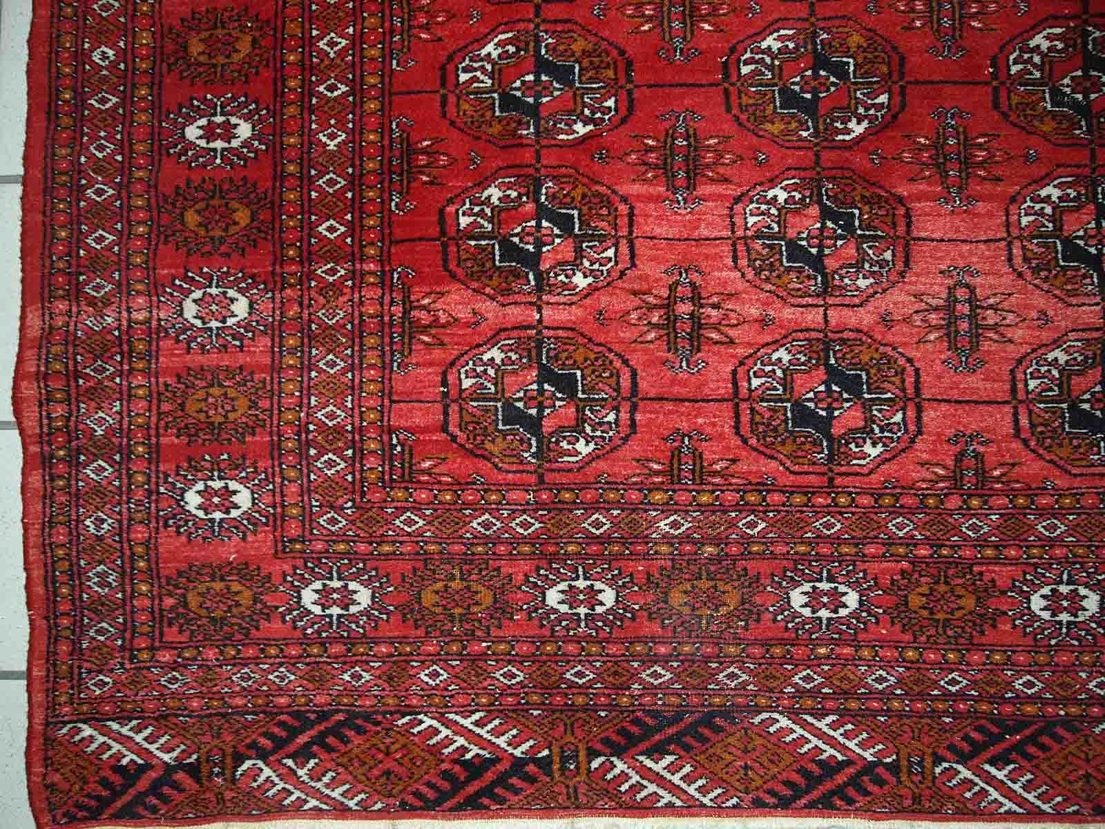 Vintage Pakistani carpet Tekke handmade 127cm x 180cm 1960s, 1C598