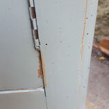 Paris wardrobe patina green guarigue