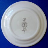 Suite of twelve porcelain dessert plates