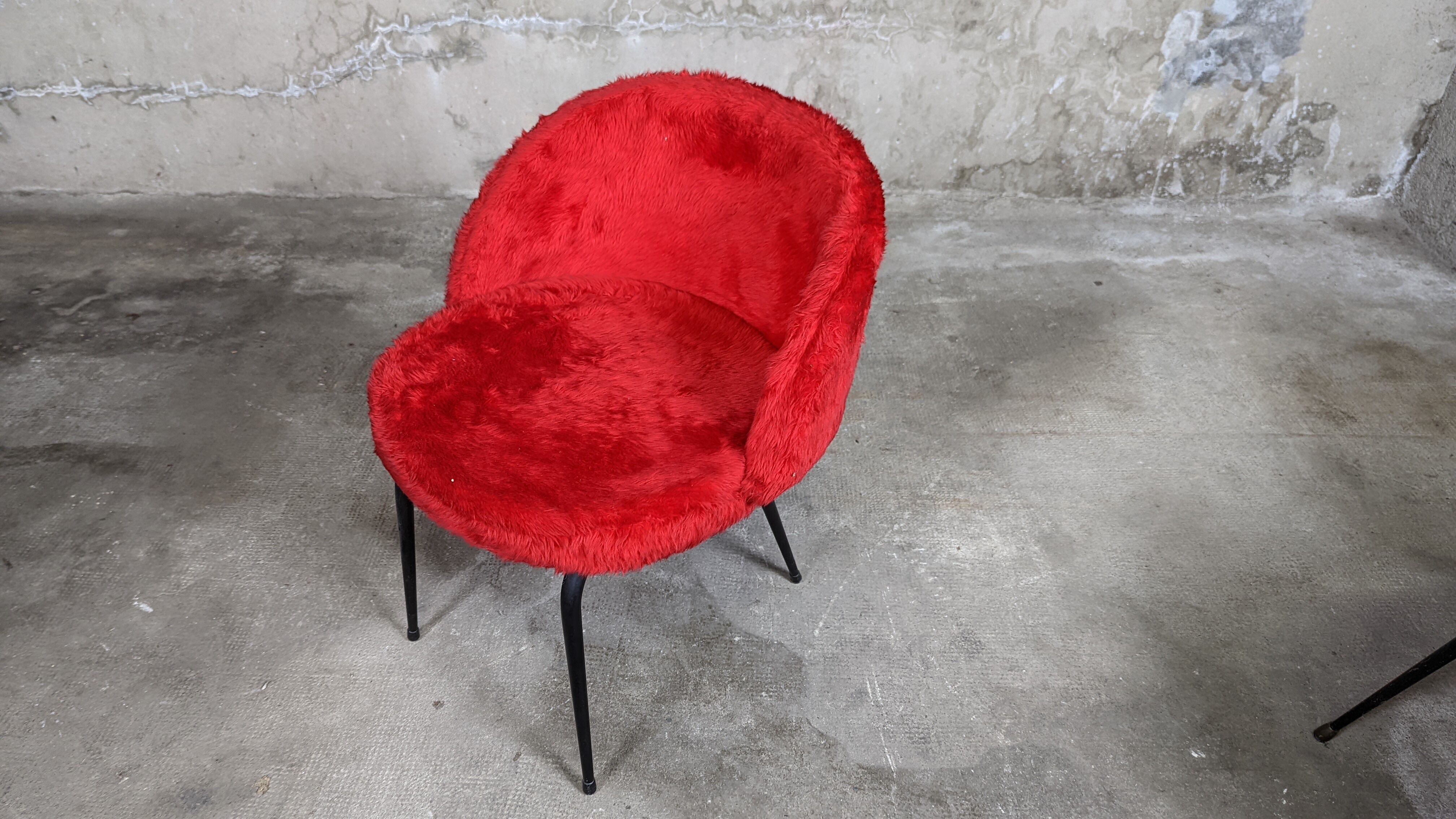 Vintage moumoute chair set