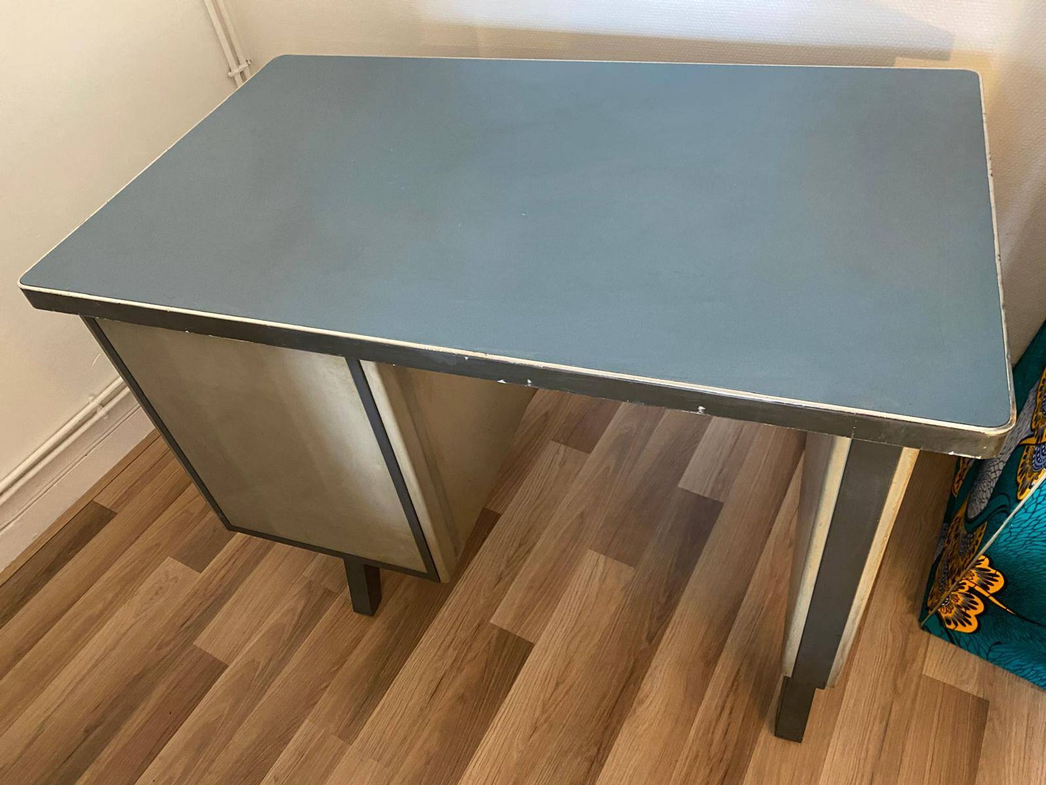 Bureau Strafor bleu & gris