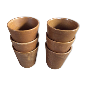 Series of 6 sandstone cups