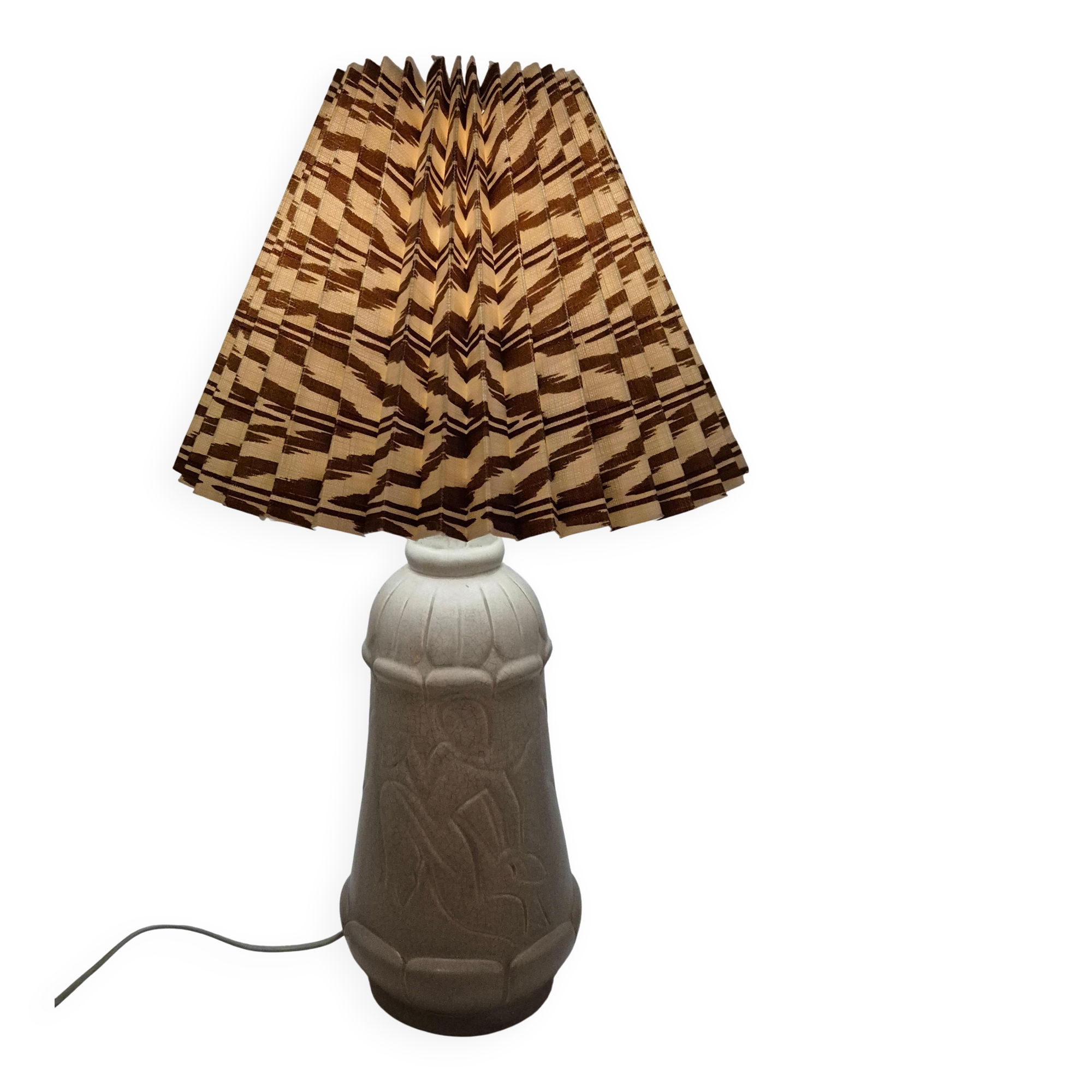 Rare Swedish decorative table lamp by Whiting, in white glazed ceramic, by Maggie Wibom.