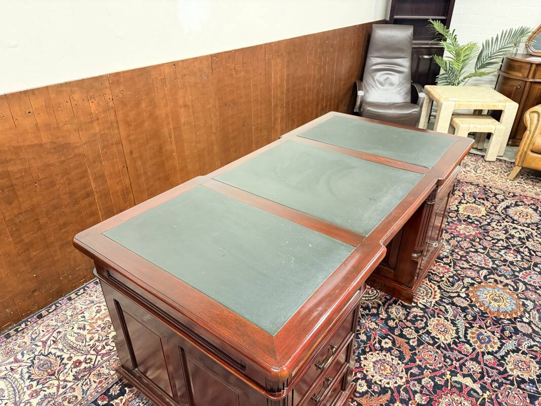 Classic English Chesterfield Partnerdesk Desk