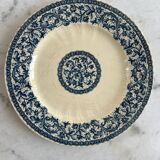 Gien flat plates 1937 Garlands