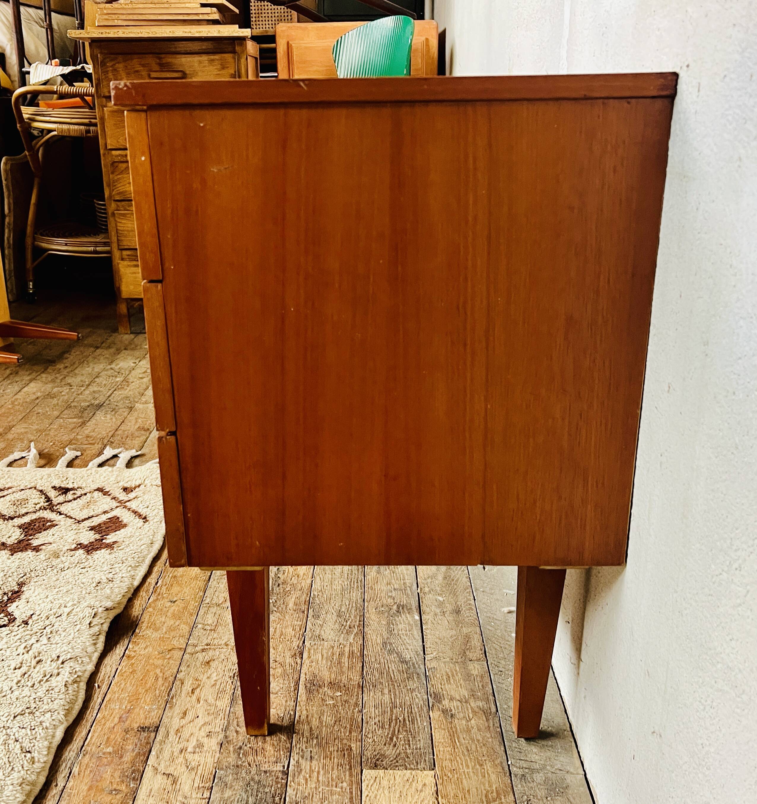 Commode vintage en teck – 3 tiroirs – design épuré & moderne
