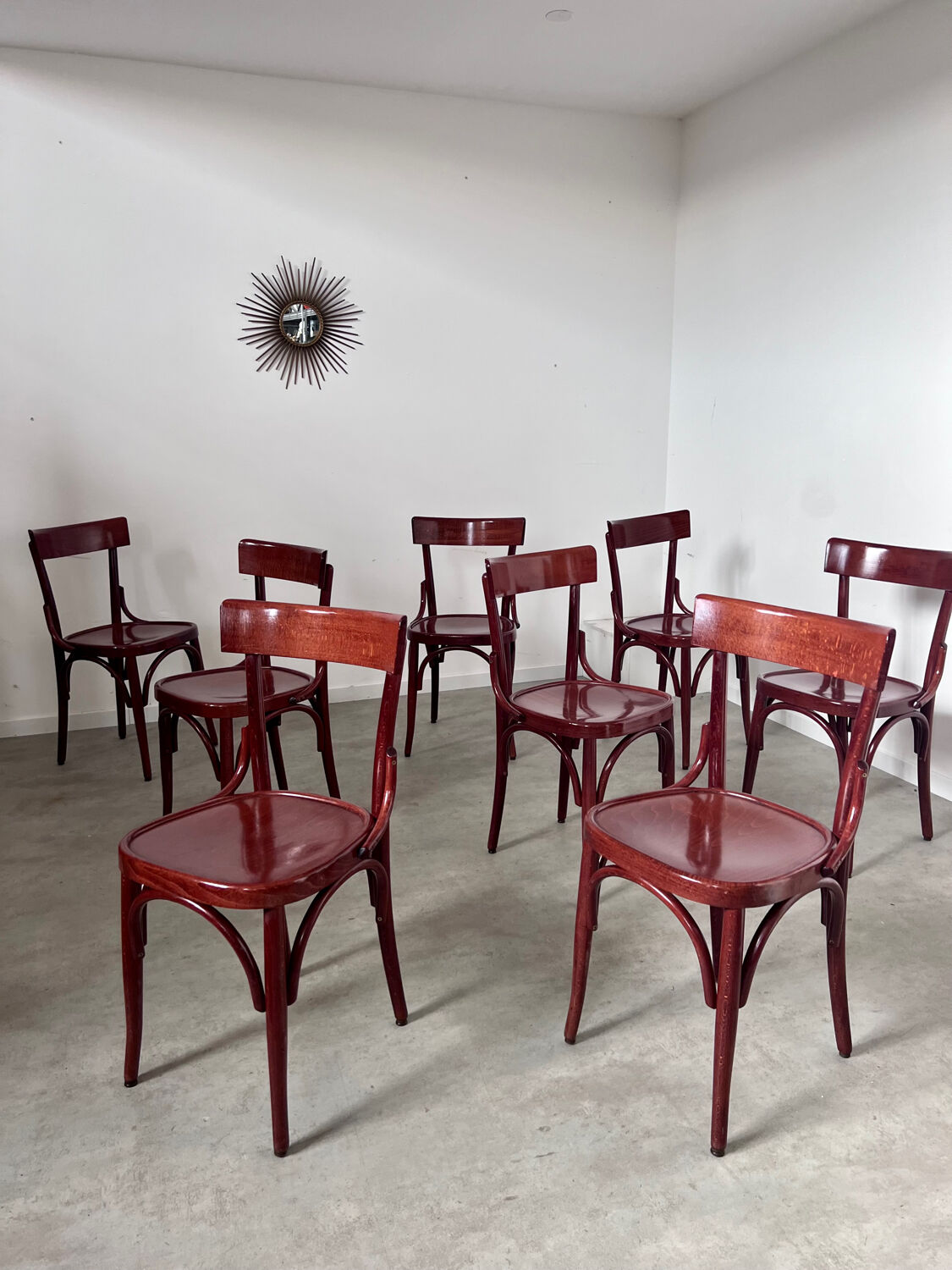 Set of 8 vintage 70s curved varnished wood bistro chairs