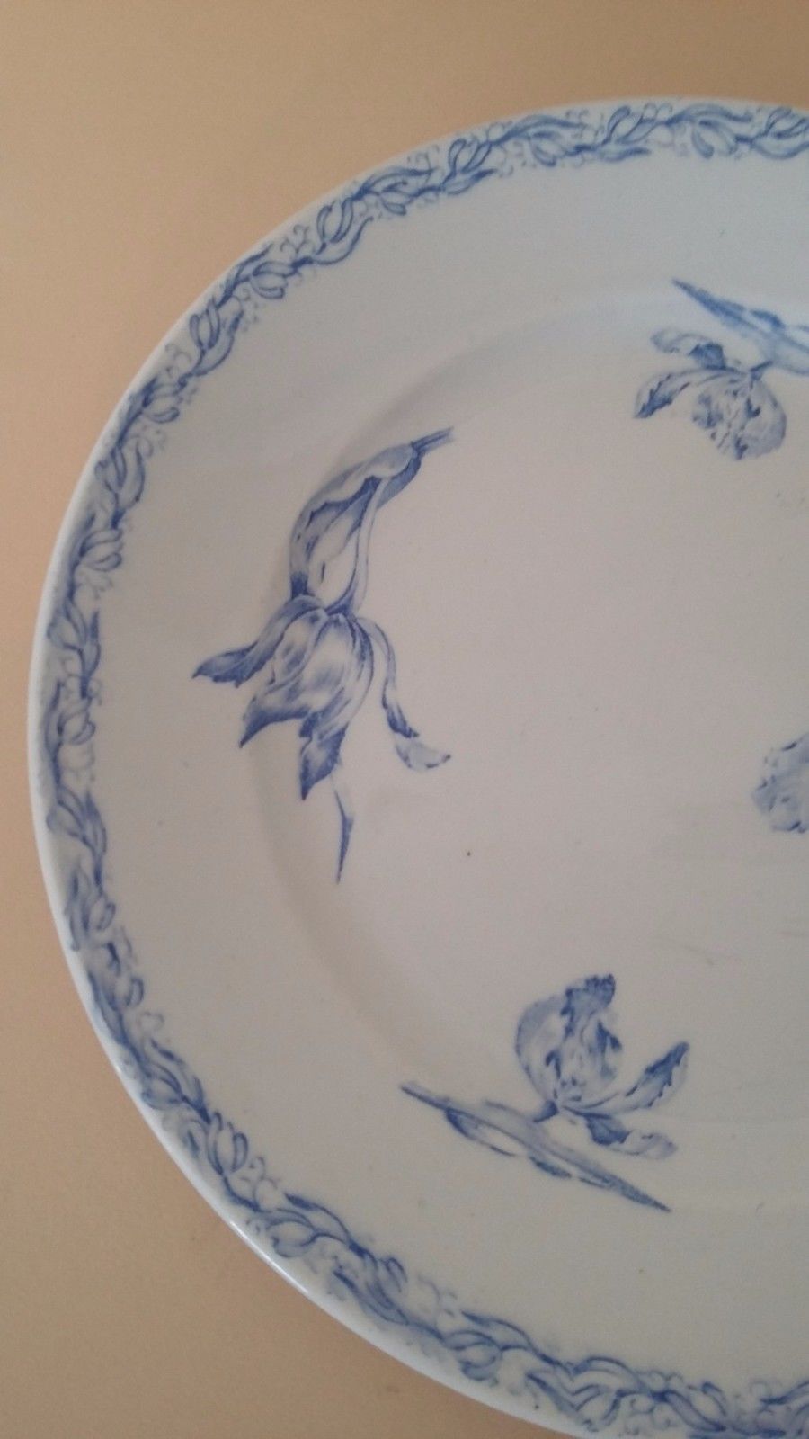 Plate faience luneville kg blue tulips