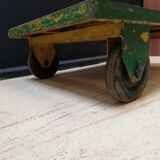 Table basse, chariot industriel