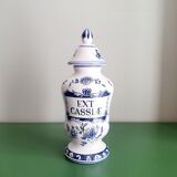 Ceramic apothecary pot