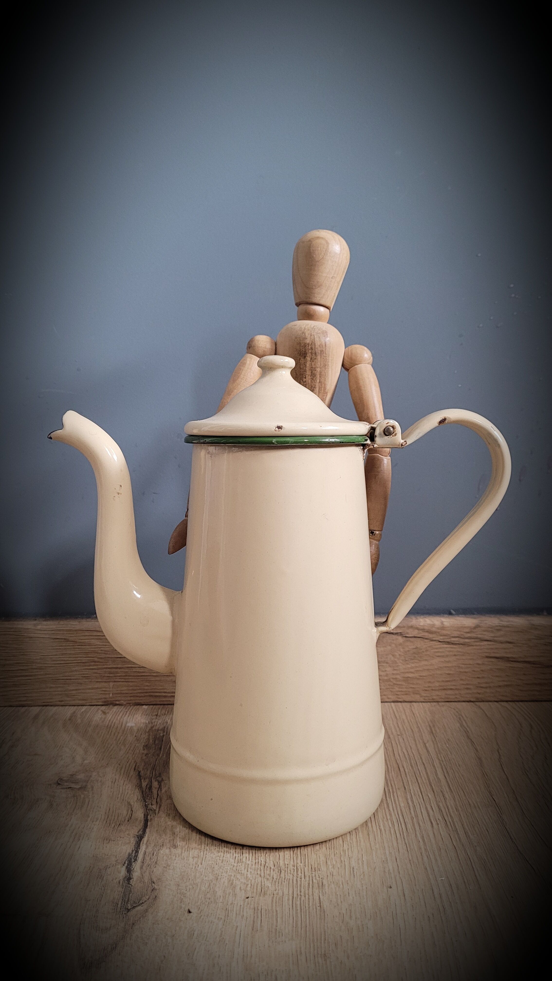 Beige enamel coffee maker