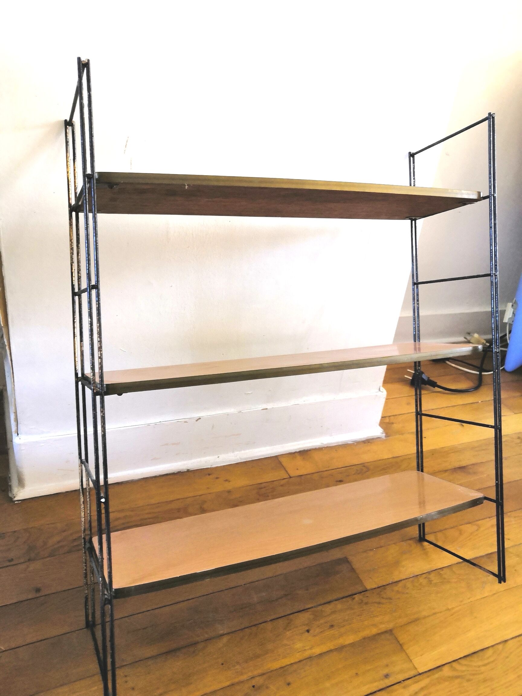 Wall shelf 60