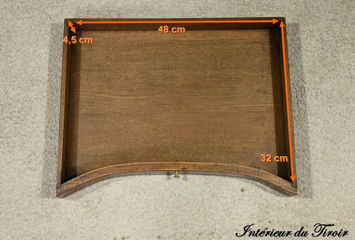 Kidney Table in Speckled Mahogany, stamped “L'escalier de Cristal” – Late 19th Century