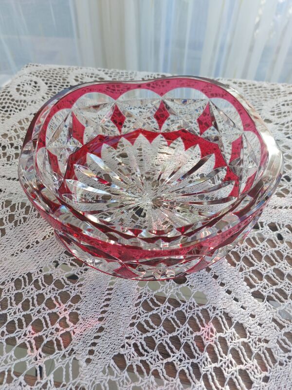 Coupe Val Saint Lambert – Cristal doublé rouge – Signée