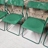 Set of 6 green folding patio chairs