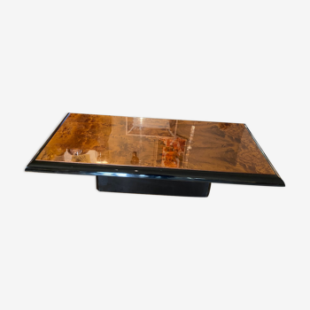 Design coffee table in lacquer