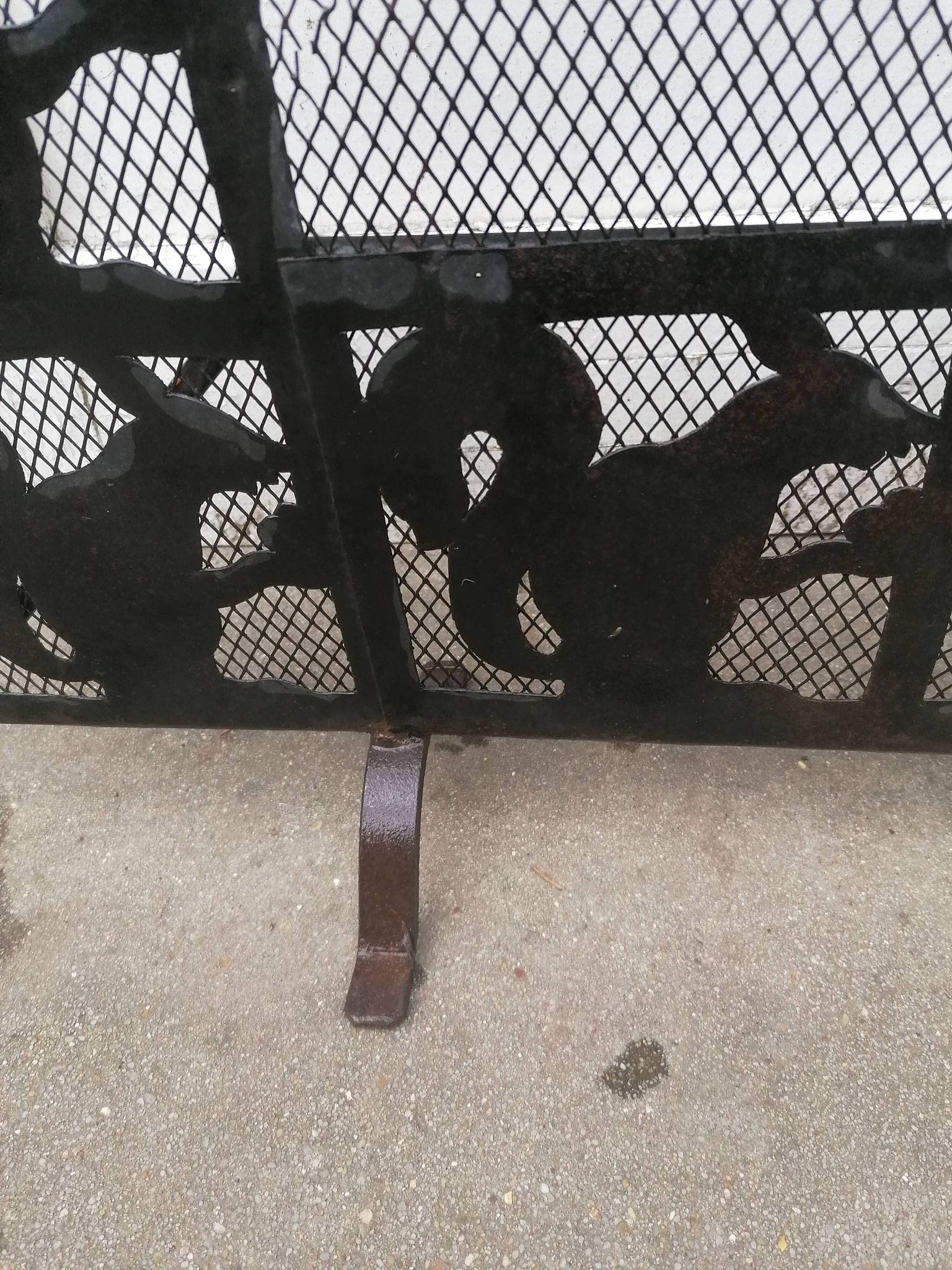 firewall Squirrel decorations