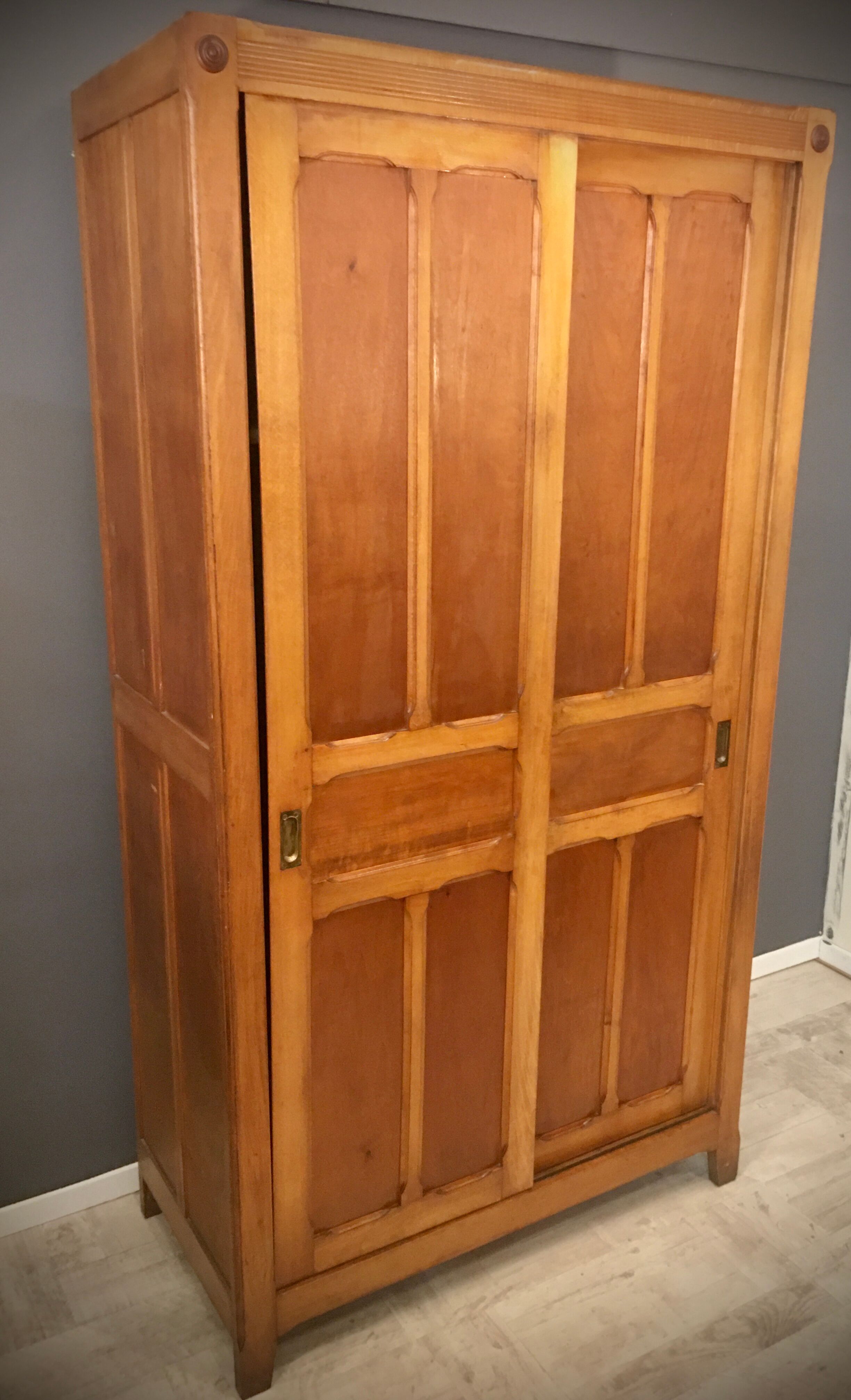 Wardrobe parisian wardrobe