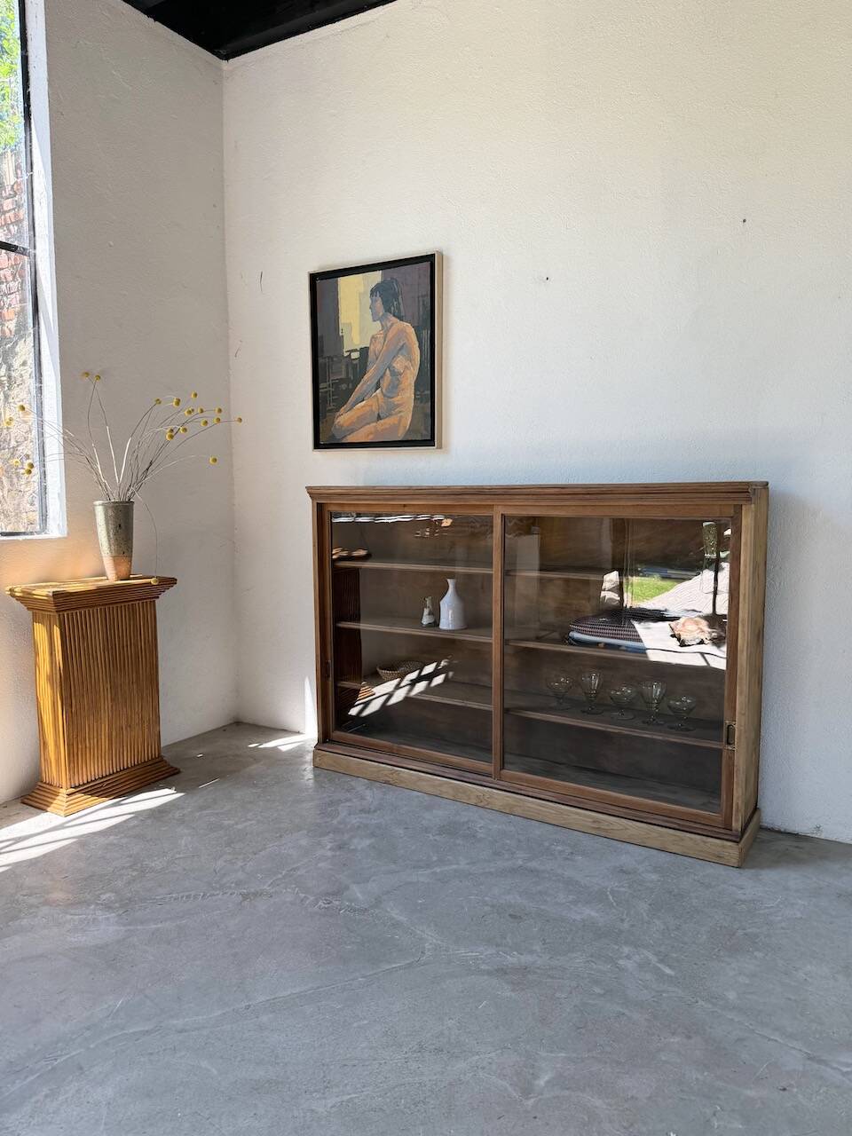 Enfilade vitrée en chêne, années 50
