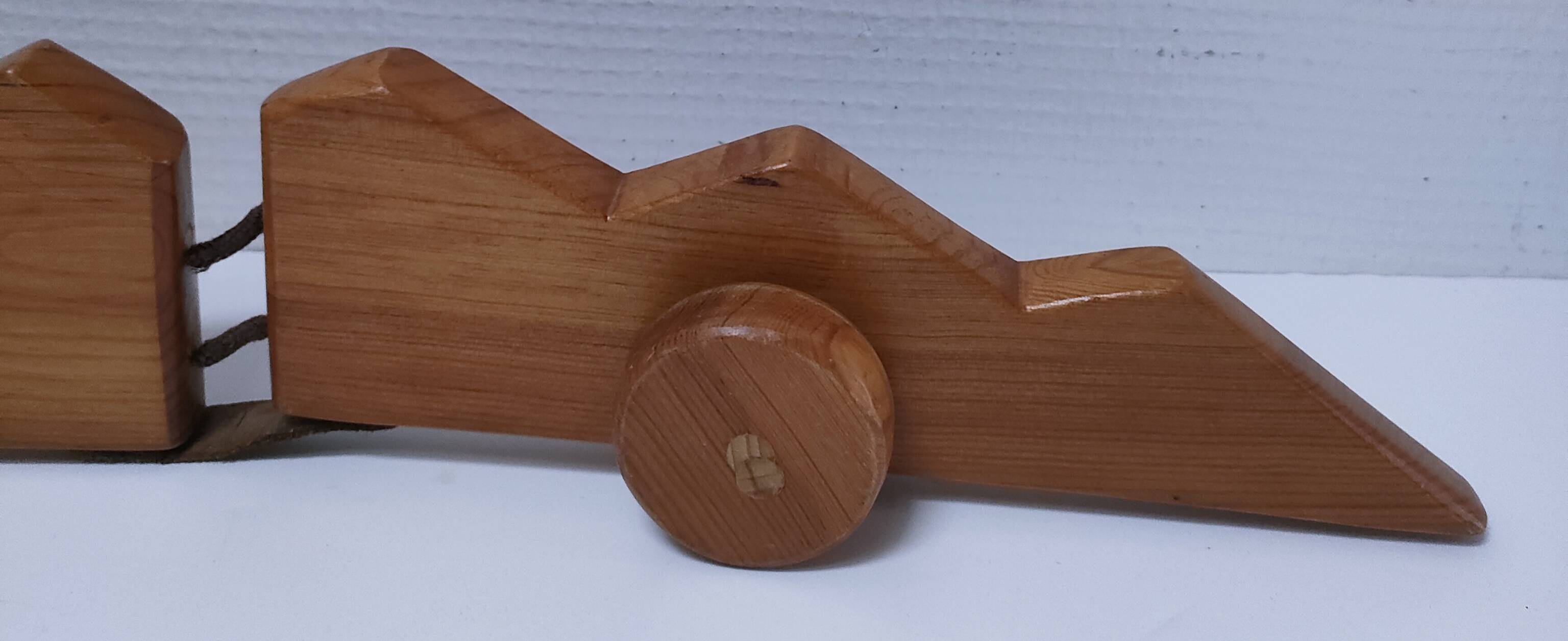 XL wooden crocodile sculpture