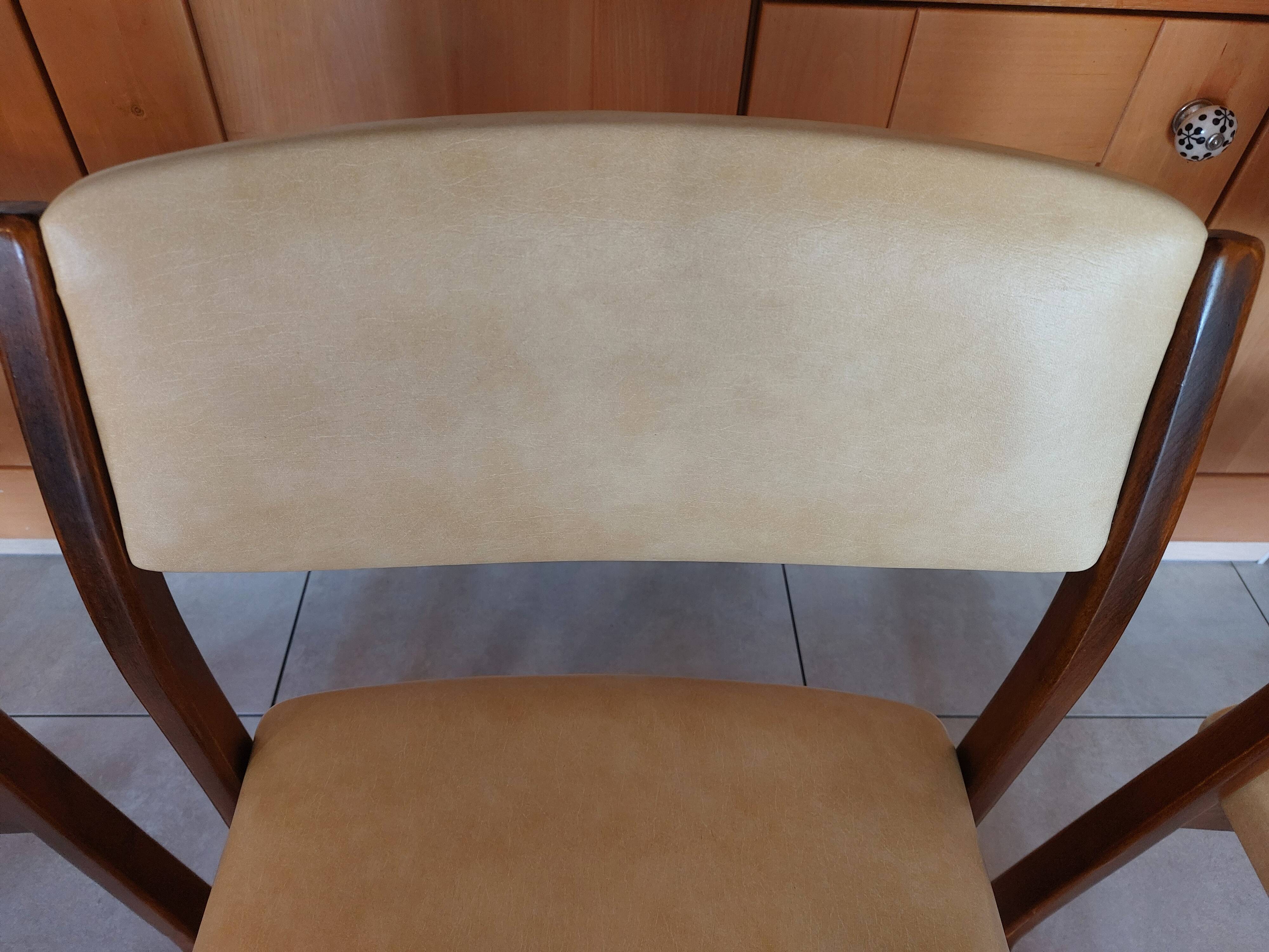 4 sled chairs, vintage