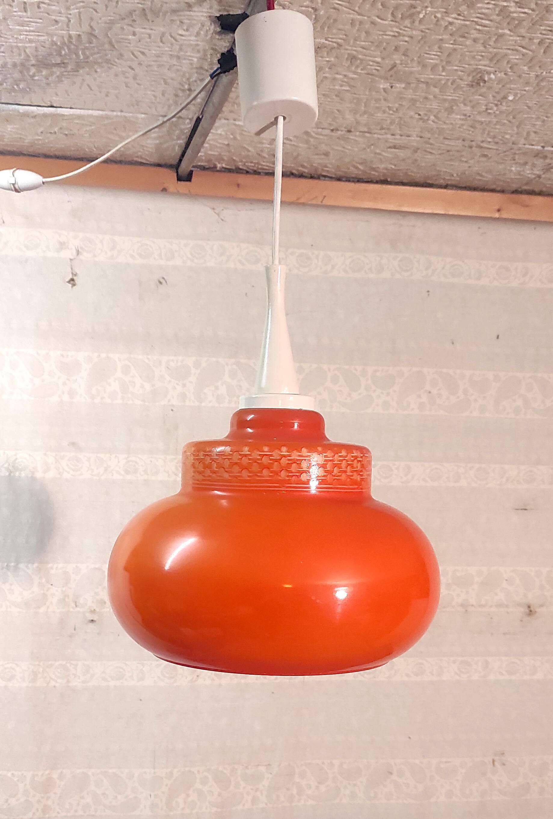 Orange vintage suspension - 1960s/70s