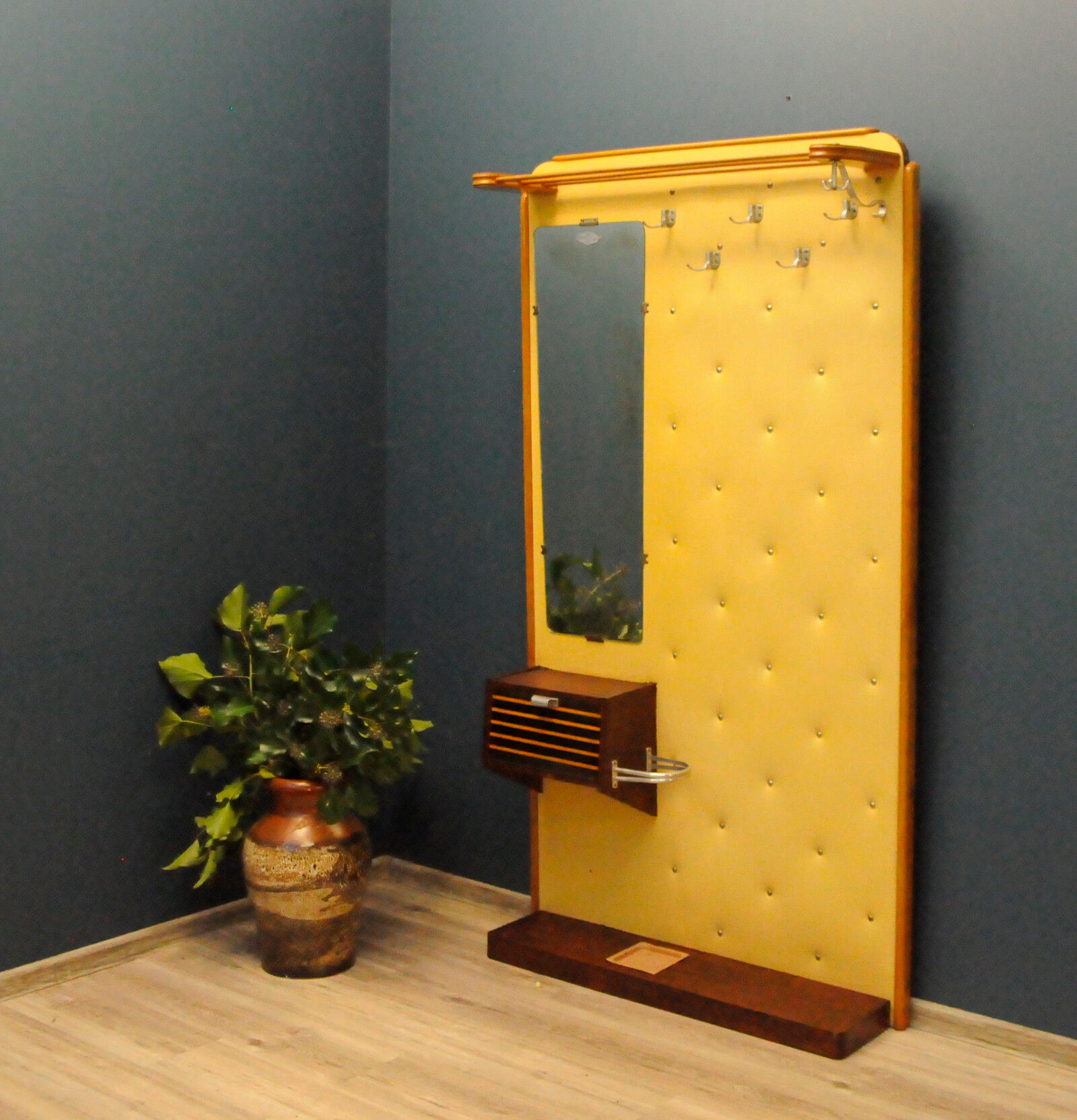 Dressing hanger Mobel Mann Karlsruhe Mannheim