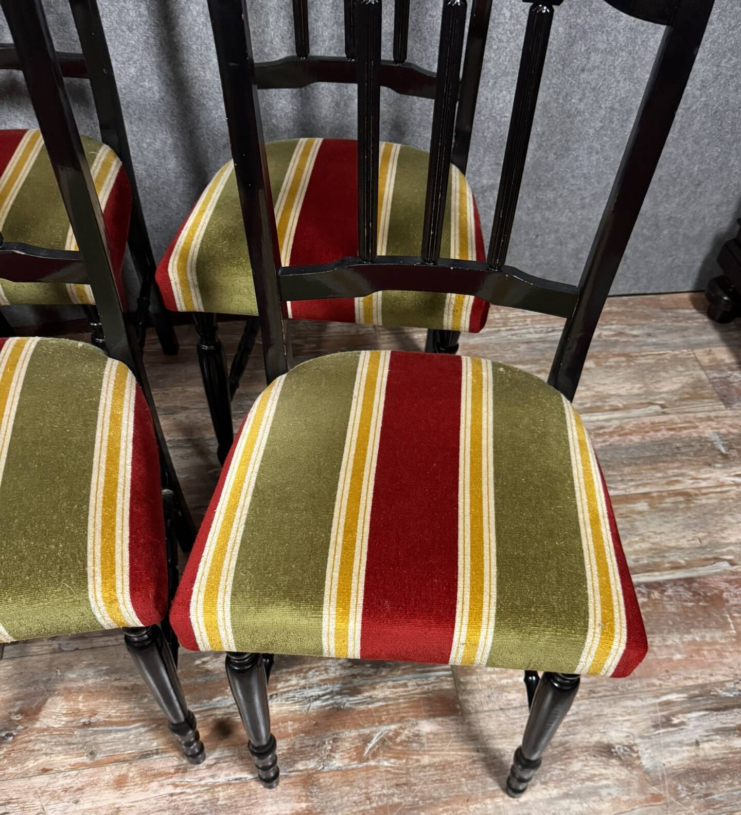 Set of 6 Vintage chairs in black lacquered wood circa 1970