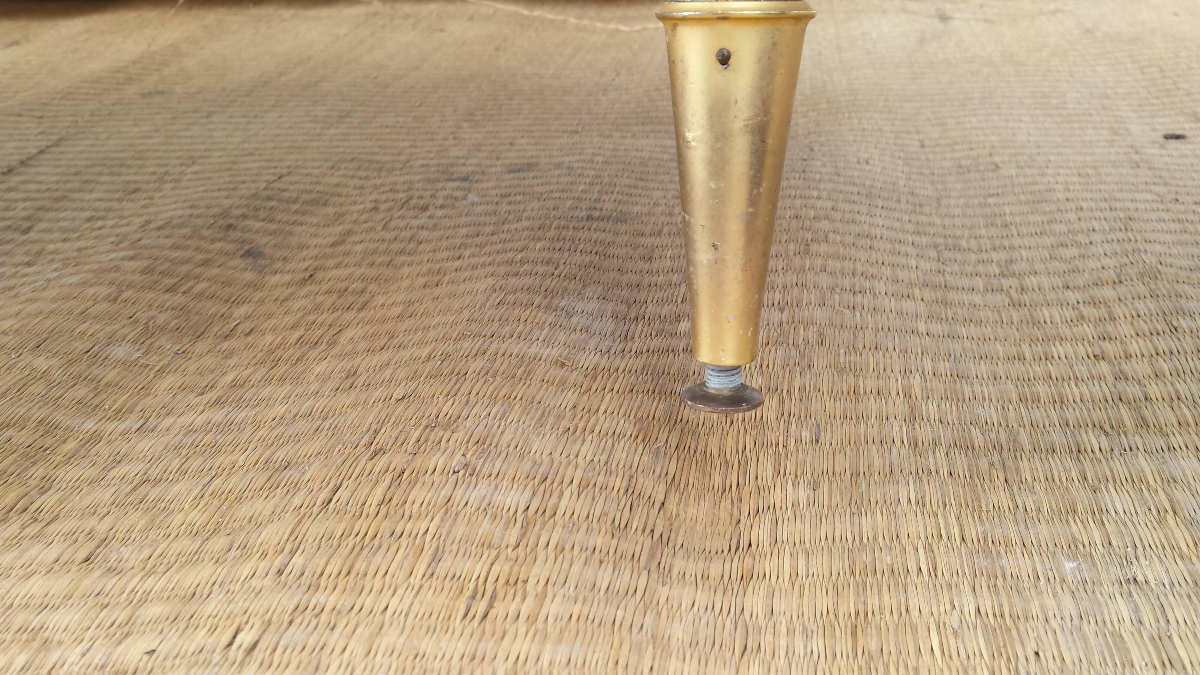 Chest of drawers vintage spindle feet