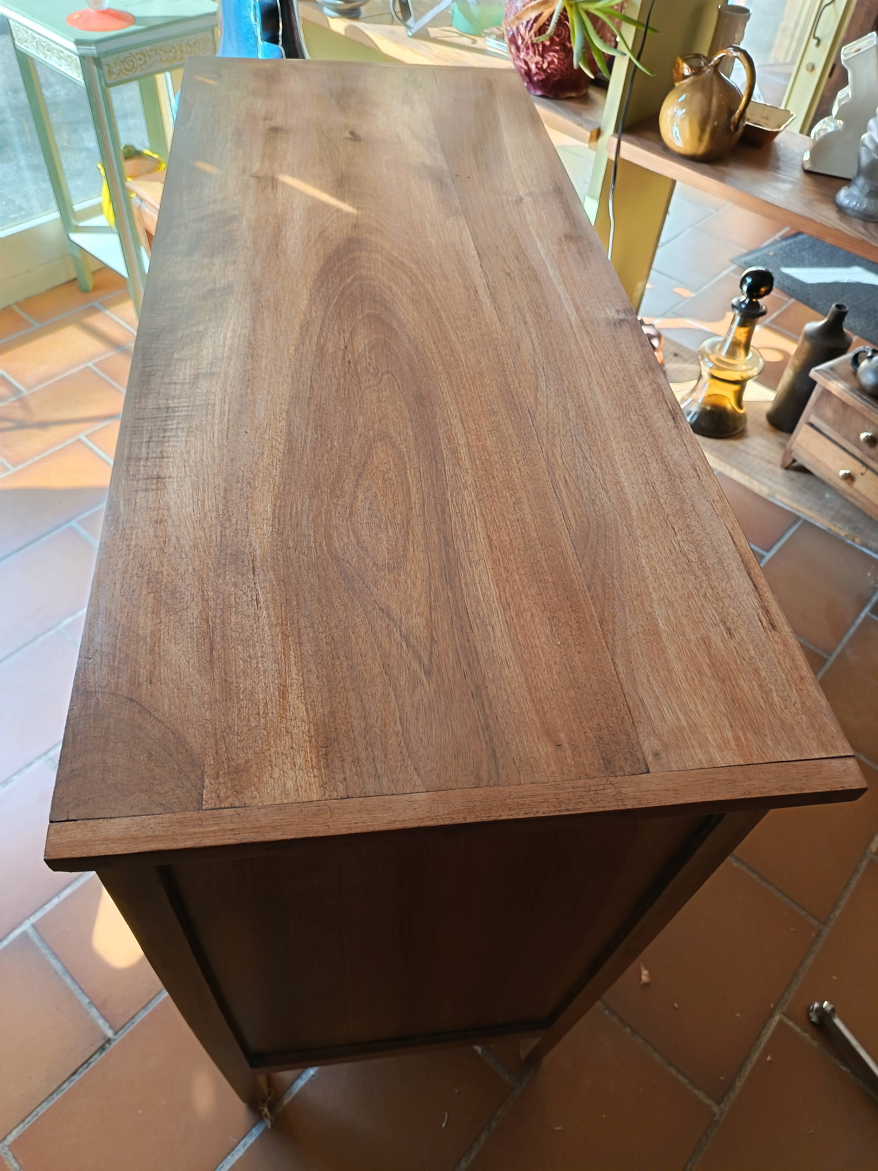 Art Deco chest of drawers