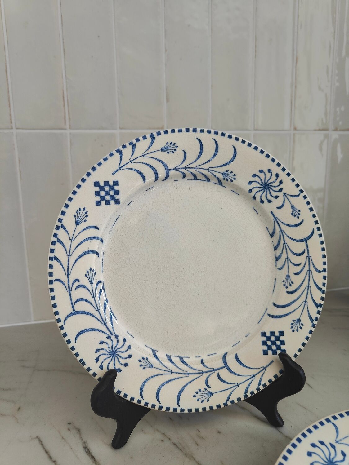 5 plates