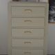 Chiffonnier 5 tiroirs et pieds compas vintage
