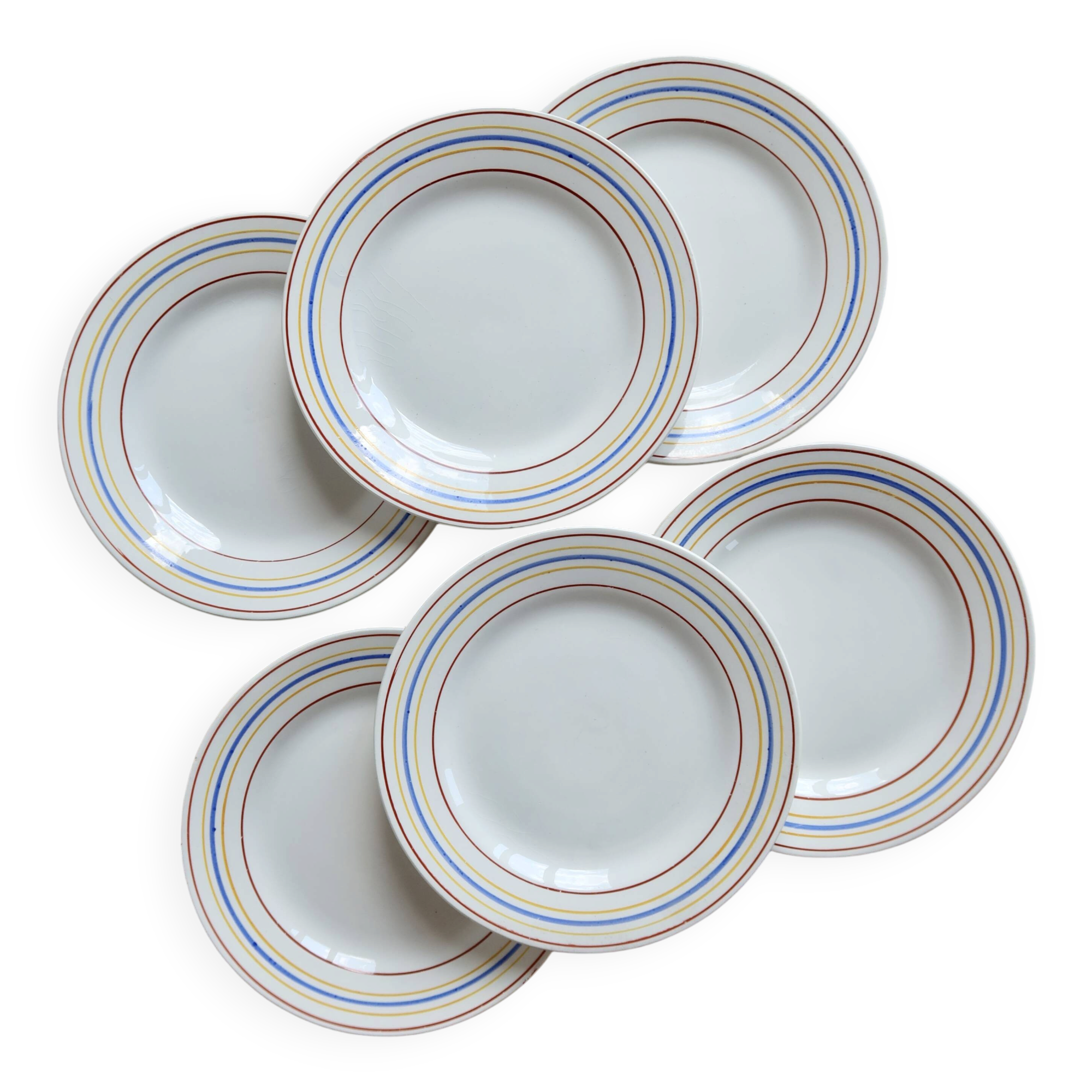 4 assiettes à dessert vintage Céranord Saint-Amand rayures rouge bleu jaune