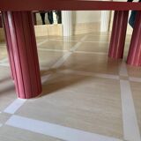 Contemporary 80s design table – Memphis style