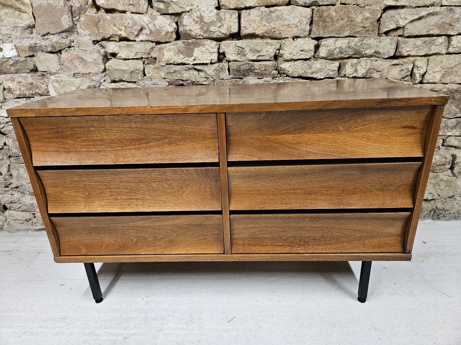 Johnson Carper 1950 Dresser