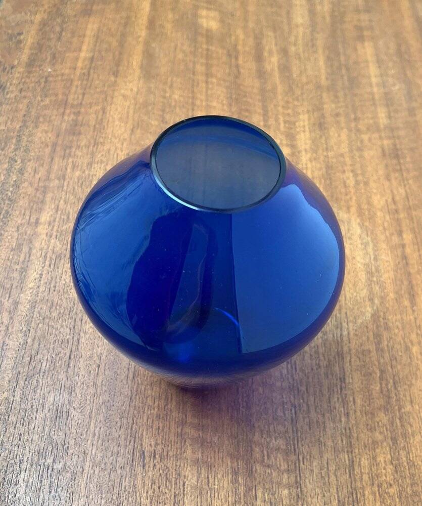 Mid-Century Minimalist Glass Vase, 1960s