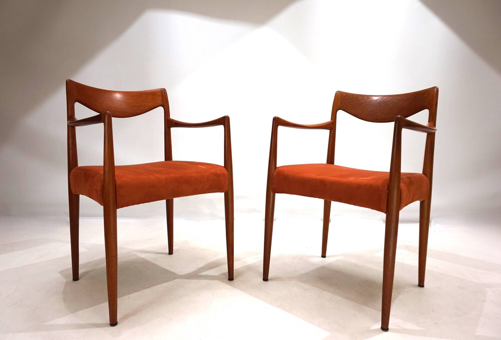 Set of 2 Gustav Bahus Bambi teak chairs by Rolf Rastad & Adolf Relling, 196