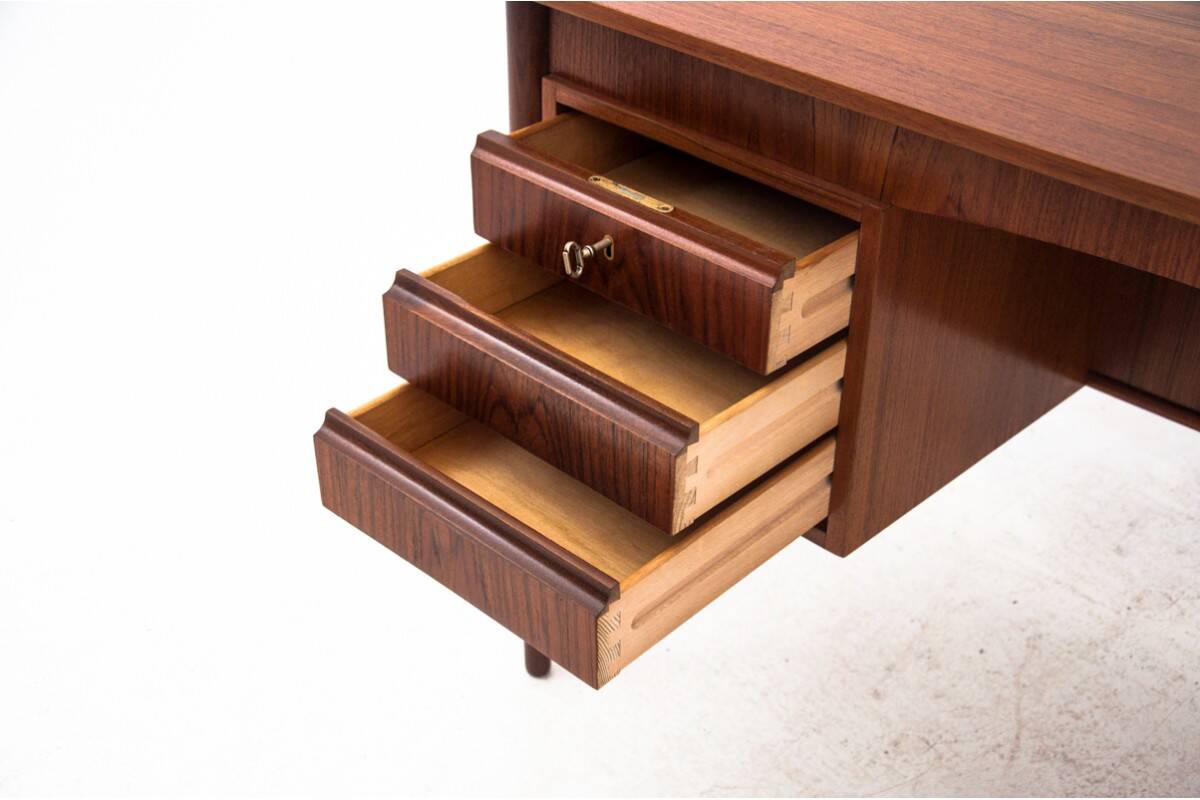 Teak desk, Danish design, 1960s