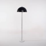 Mobile floor lamp.