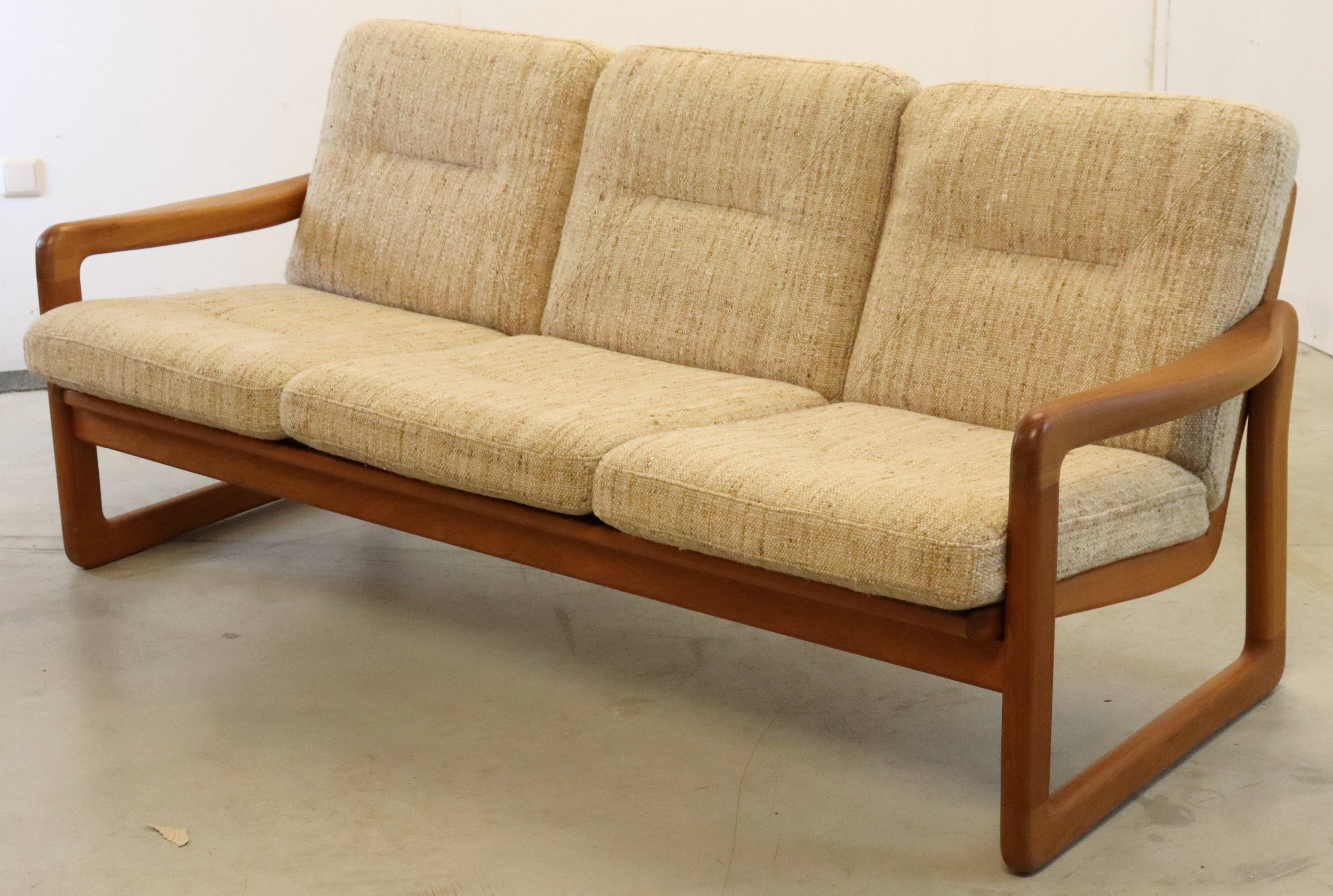 Holstebro deense vintage teak bank 'Karstoff'