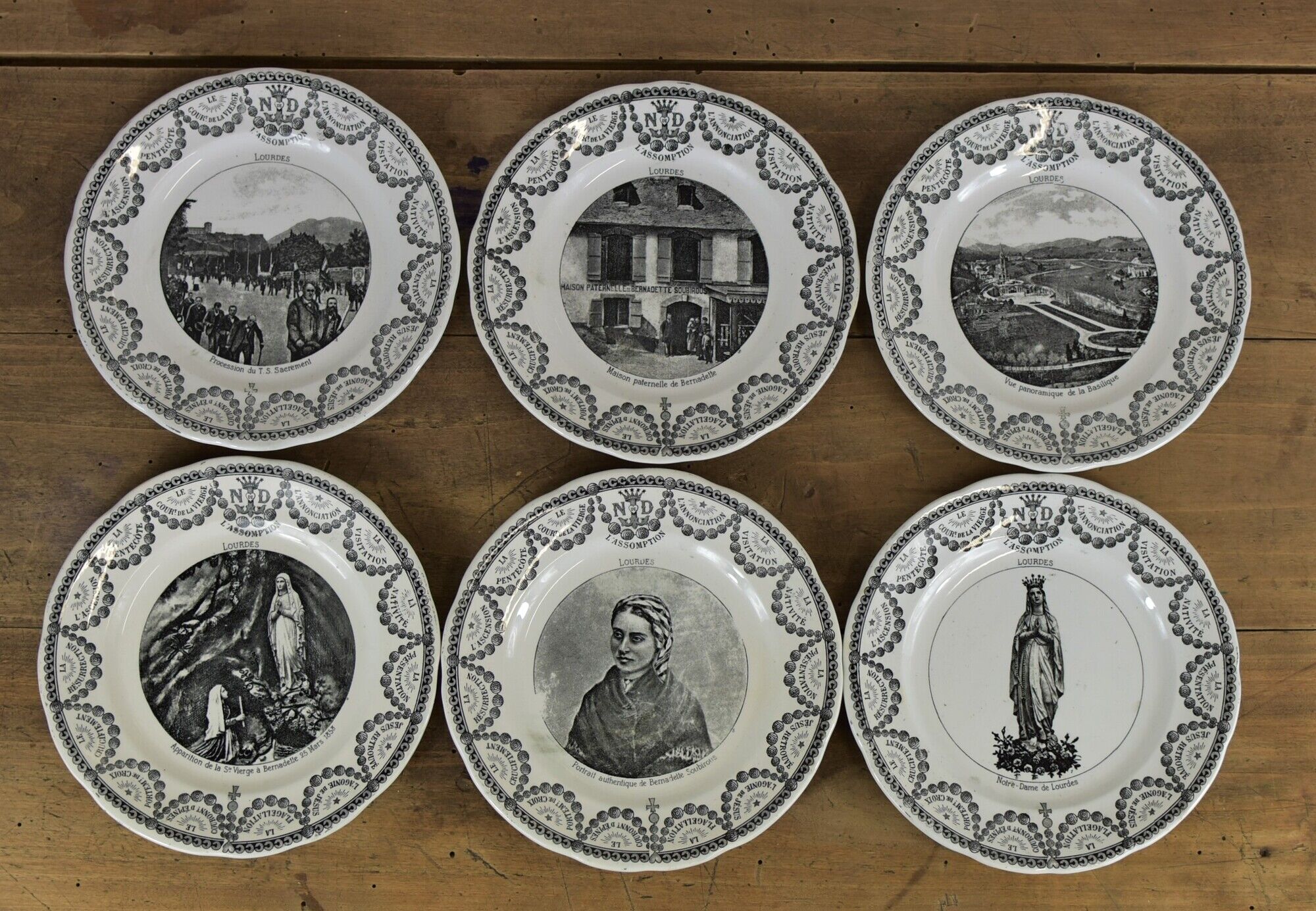 Set of 6 souvenir plates of Lourdes Digoin & Sarreguemines