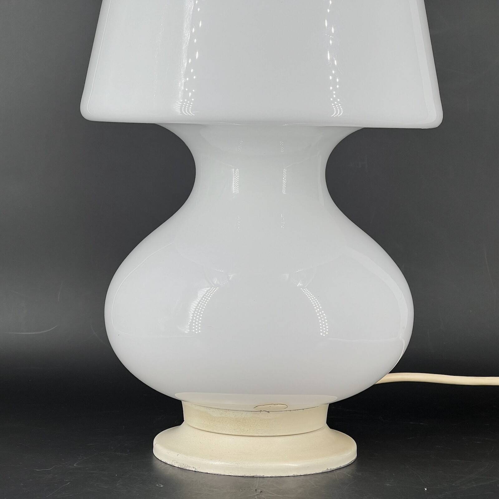 Lampe de table champignon - 1970 - Fabriquée en Italie