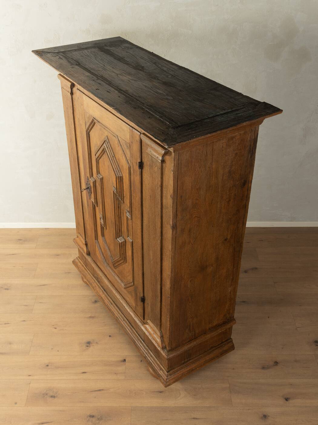 Baroque wardrobe. c. 1780