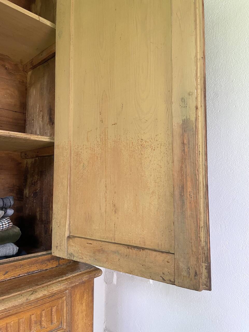 Two-body grocery cabinet, 1900