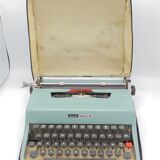 Typewriter, Olivetti Lettera 32