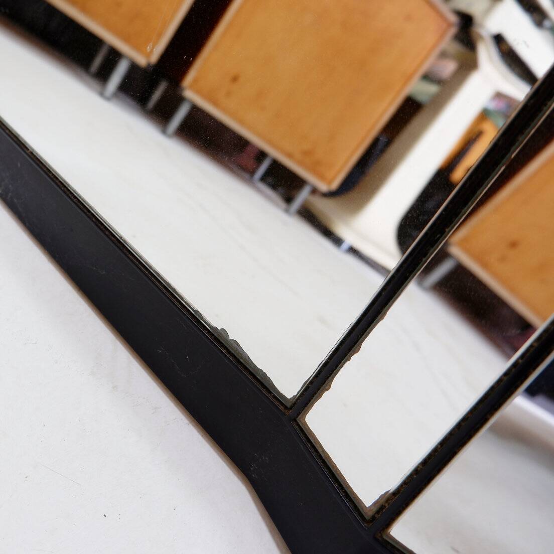 Art Deco style pyramidal floor mirror - 20th century